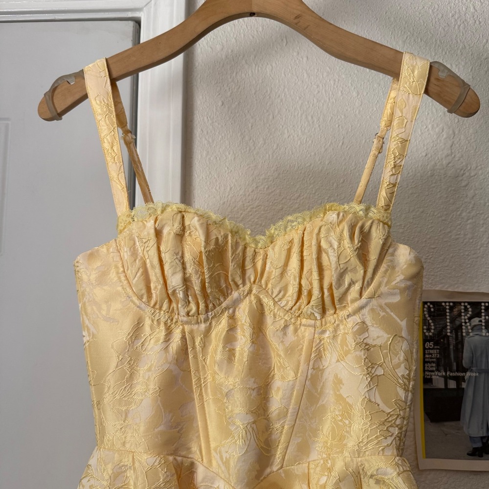 BABYBOO butter yellow babydoll brocade embroidered sleeveless bustier mini dress - Picture 2 of 8